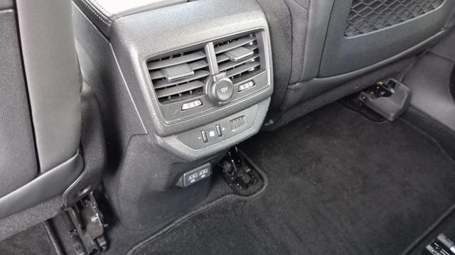 PEUGEOT 5008 *PROMO* BlueHDi 130 S&S Allure Pack