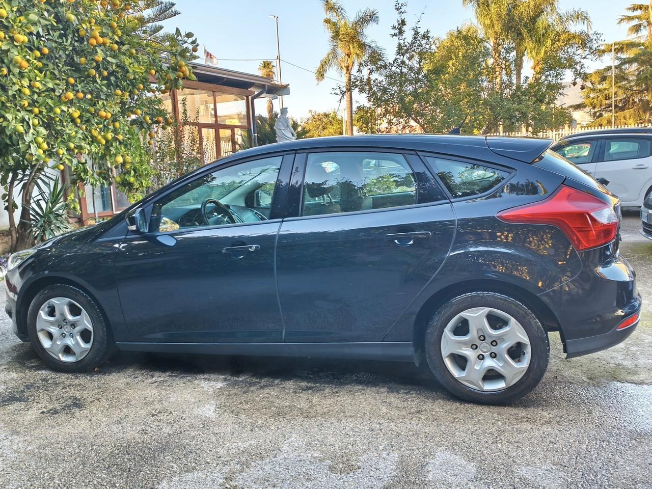 FORD FOCUS 1.0 101CV MODELLO PLUS