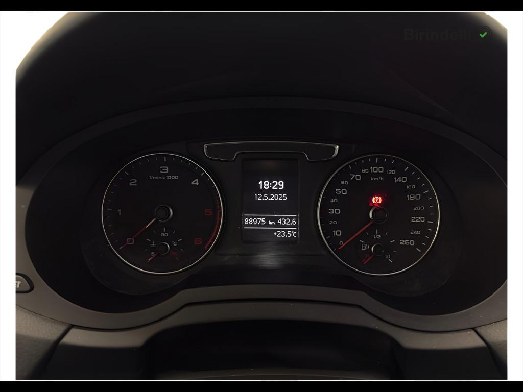 AUDI Q3 - Q3 2.0 TDI 120 CV Business