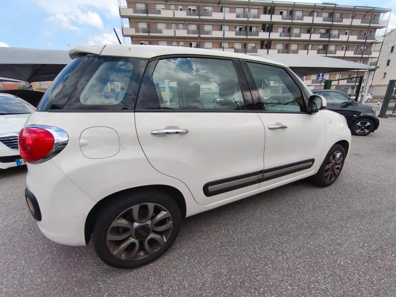 Fiat 500L 1.4 T-Jet 120 CV Lounge