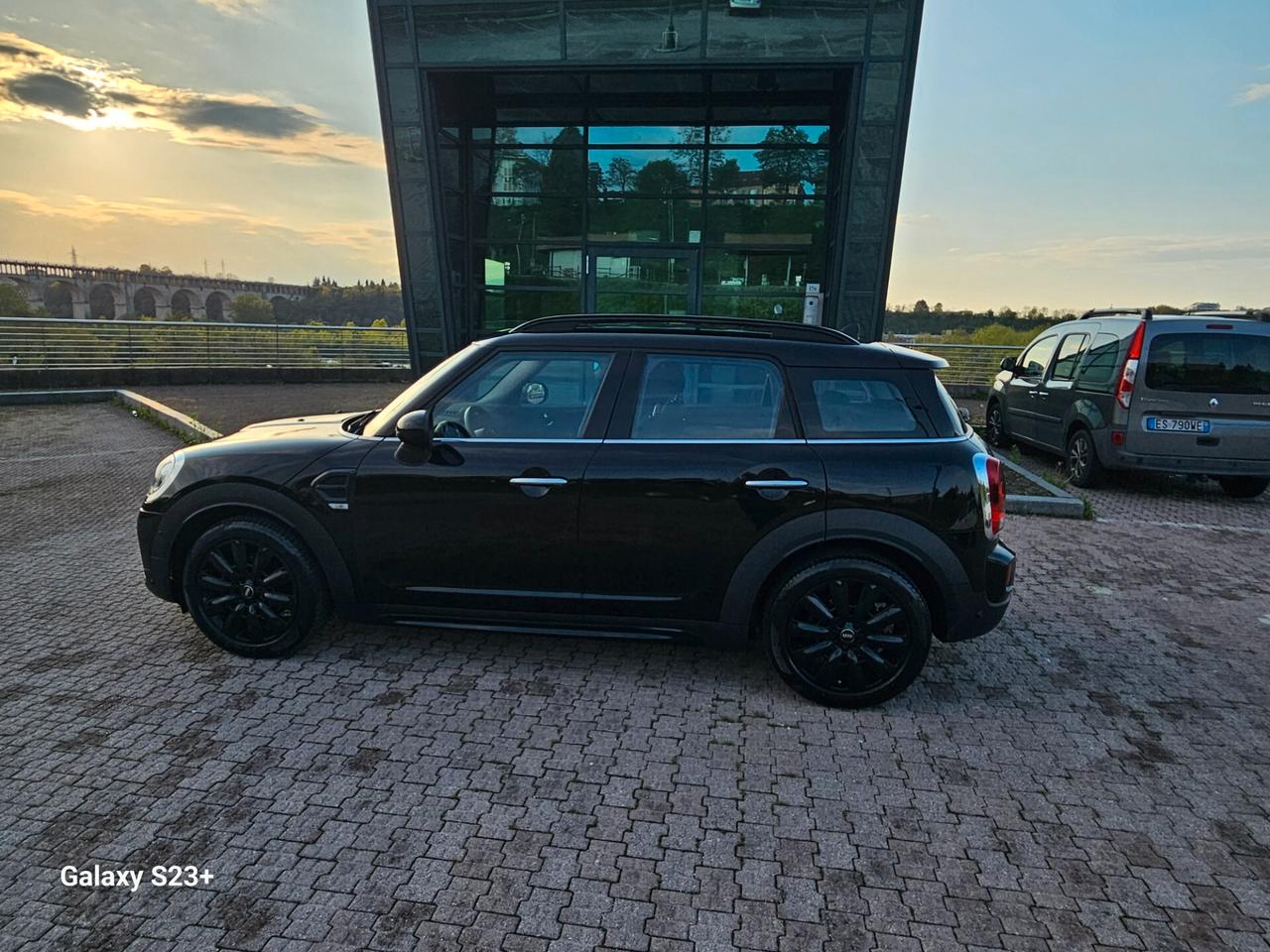 Mini neopatentati VALUTIAMO USATO/SCAMBIO/NOLEGGIO