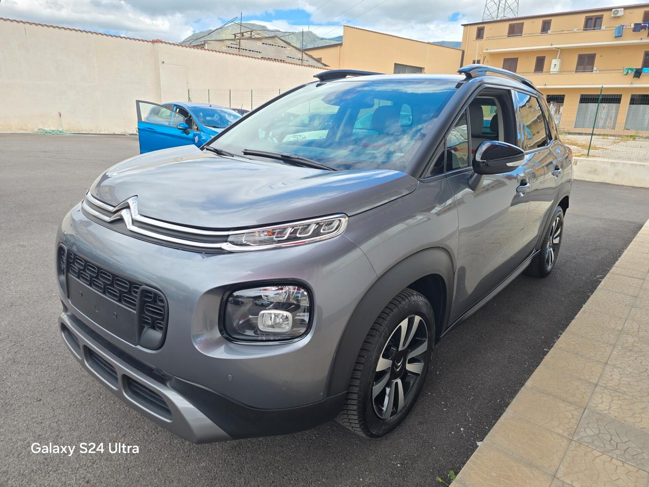 Citroen C3 Aircross C3 Aircross BlueHDi 100 S&S Shine