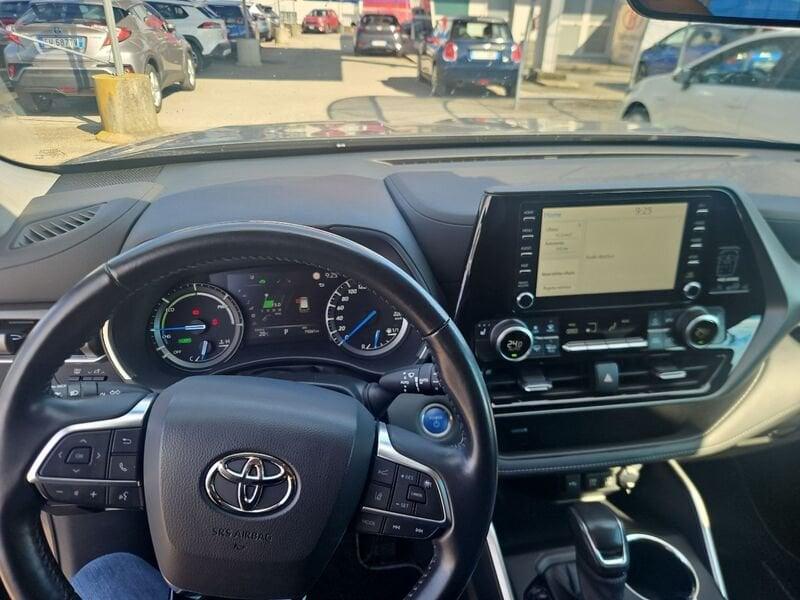 Toyota Highlander 2.5H AWD-i E-CVT Trend