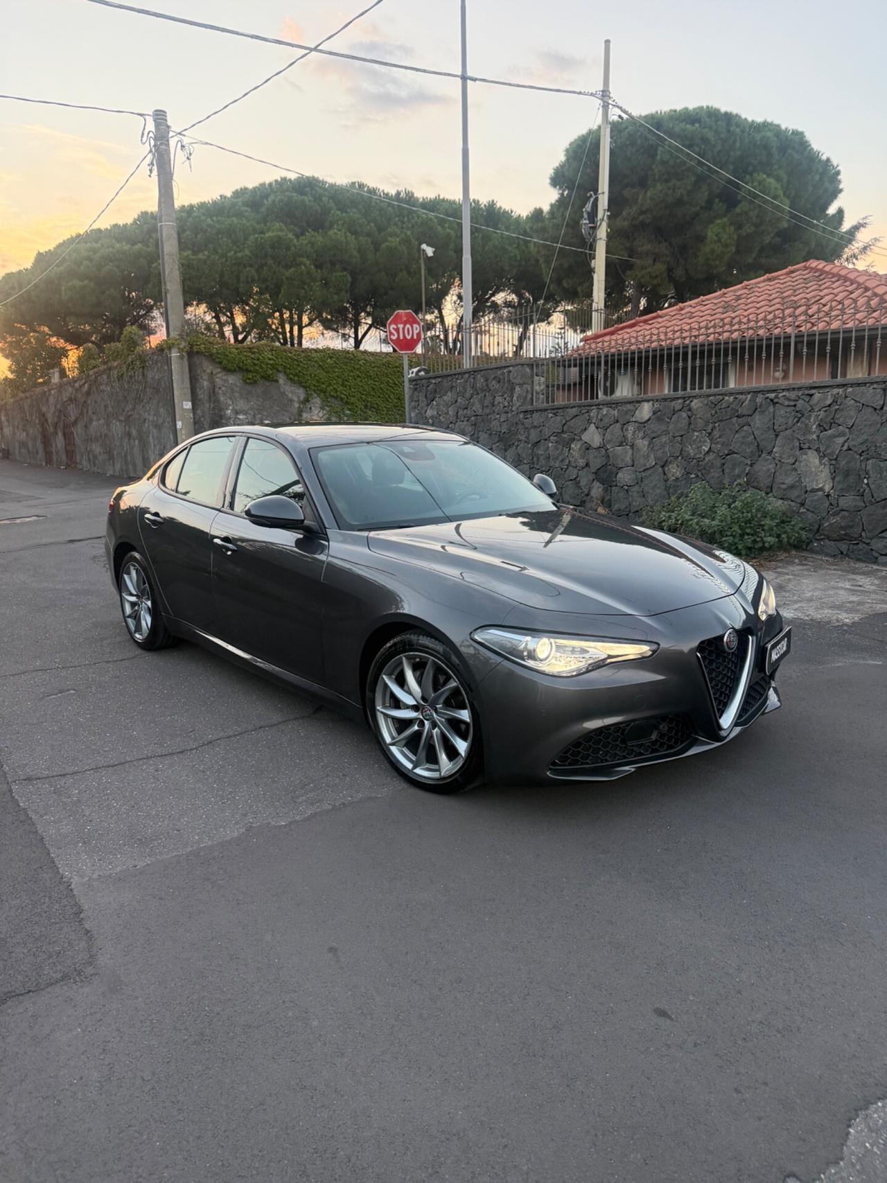 Alfa Romeo Giulia 2.2 Turbodiesel 160 CV AT8 Sprint