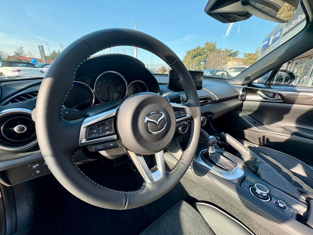 Mazda MX-5 1.5L Skyactiv-G Homura