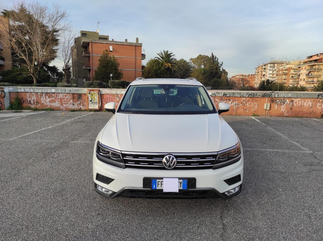 Volkswagen Tiguan 2.0 TDI DSG 4 MOTION *Virtual Cockpit-Matrix