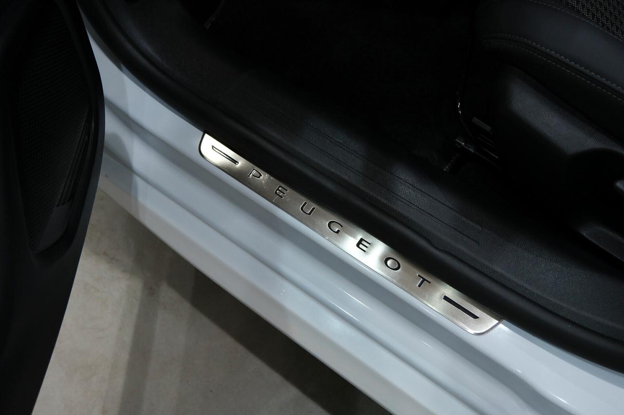 Peugeot 208 1.2 T 100cv GT Tetto Panoramico