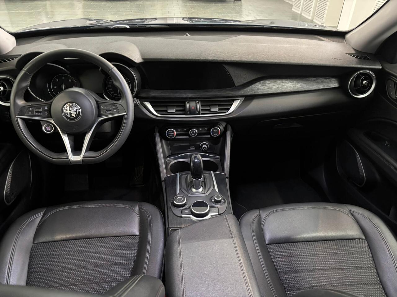 Alfa Romeo Stelvio 2.2 Turbodiesel 210 CV AT8 Q4 Executive