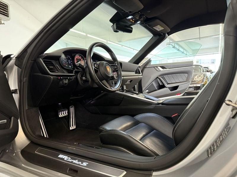 Porsche 911 Turbo S Cabriolet