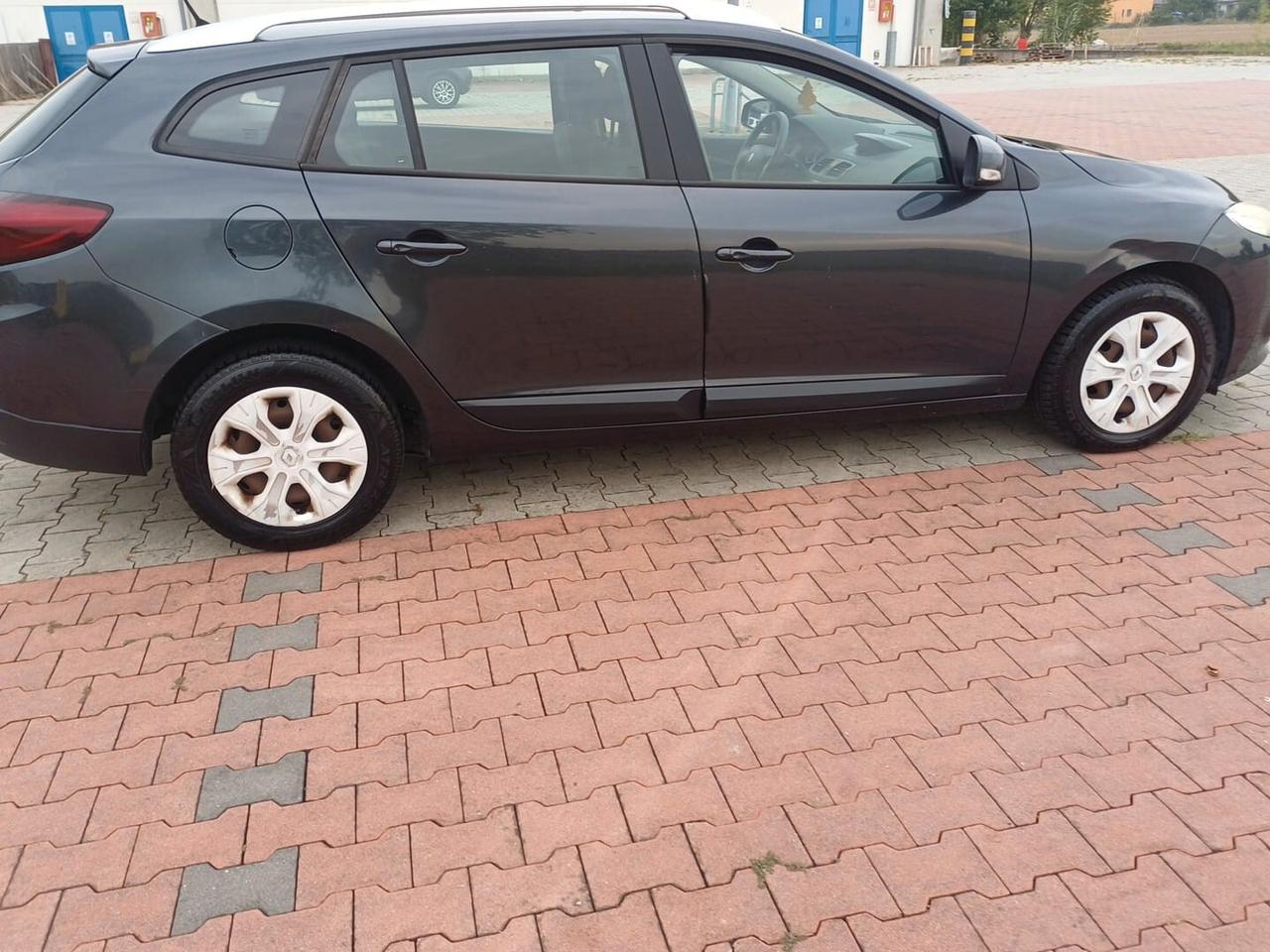 Renault Megane Mégane 1.5 dCi 90CV SporTour Confort