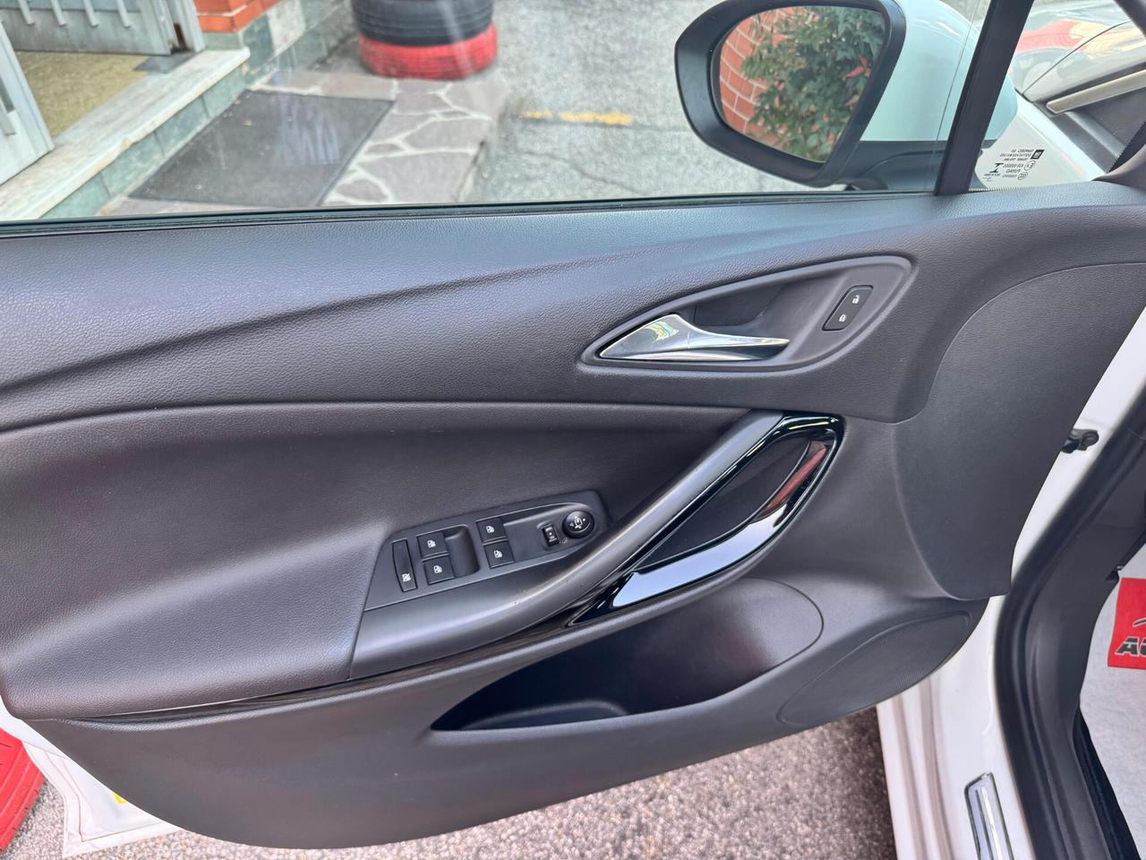 Opel Astra 1.6 CDTi 110CV 5 p Innovation