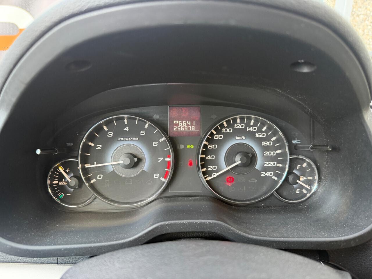 SUBARU LEGACY 4X4 AWD 2.0 BENZ-GPL 2034 EURO5B
