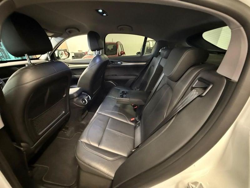 Alfa Romeo Stelvio Stelvio 2.0 Turbo 200 CV AT8 Q4 Executive