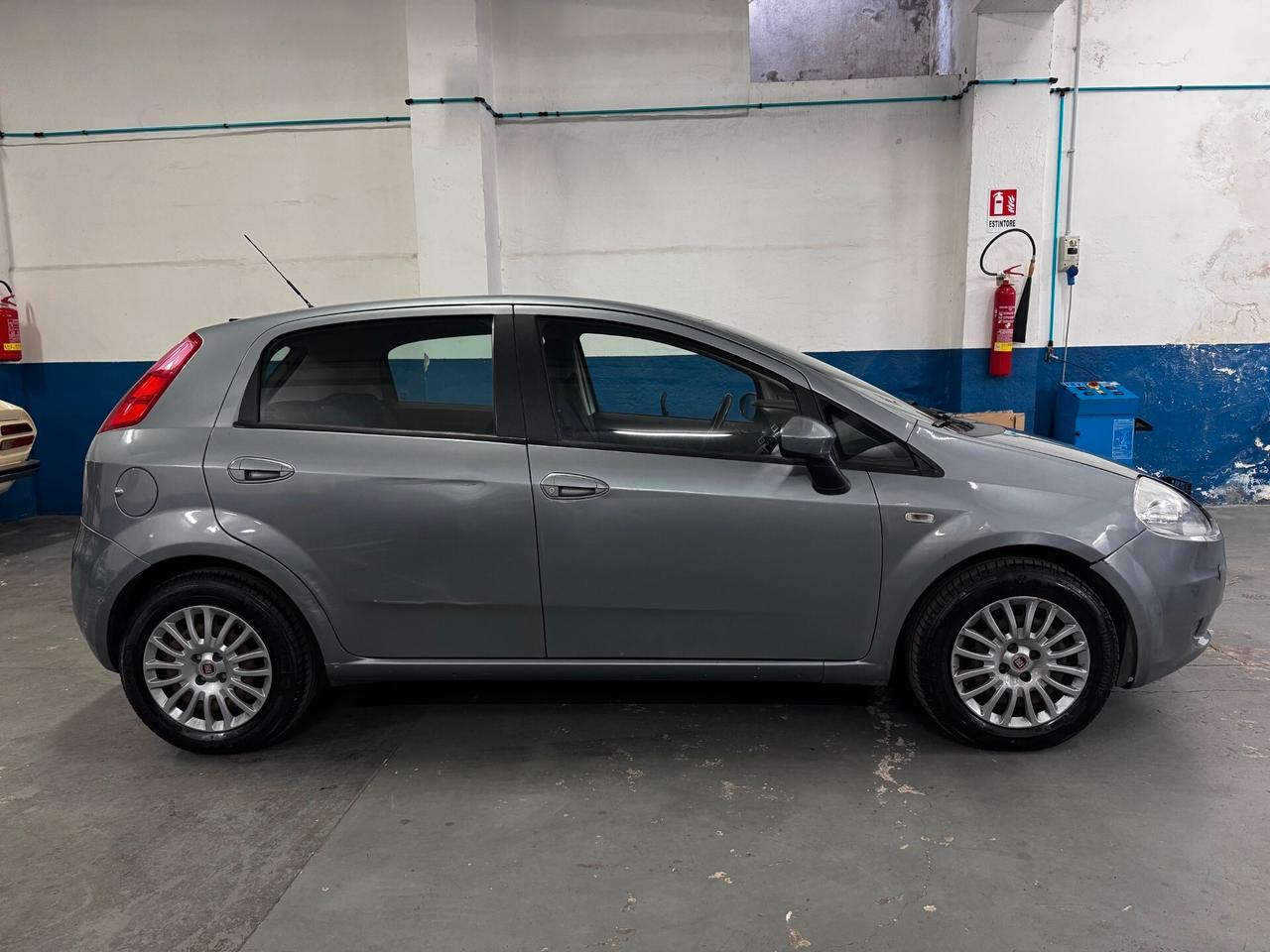 Fiat Grande Punto Grande Punto 1.3 MJT 75 CV 5 porte Dynamic