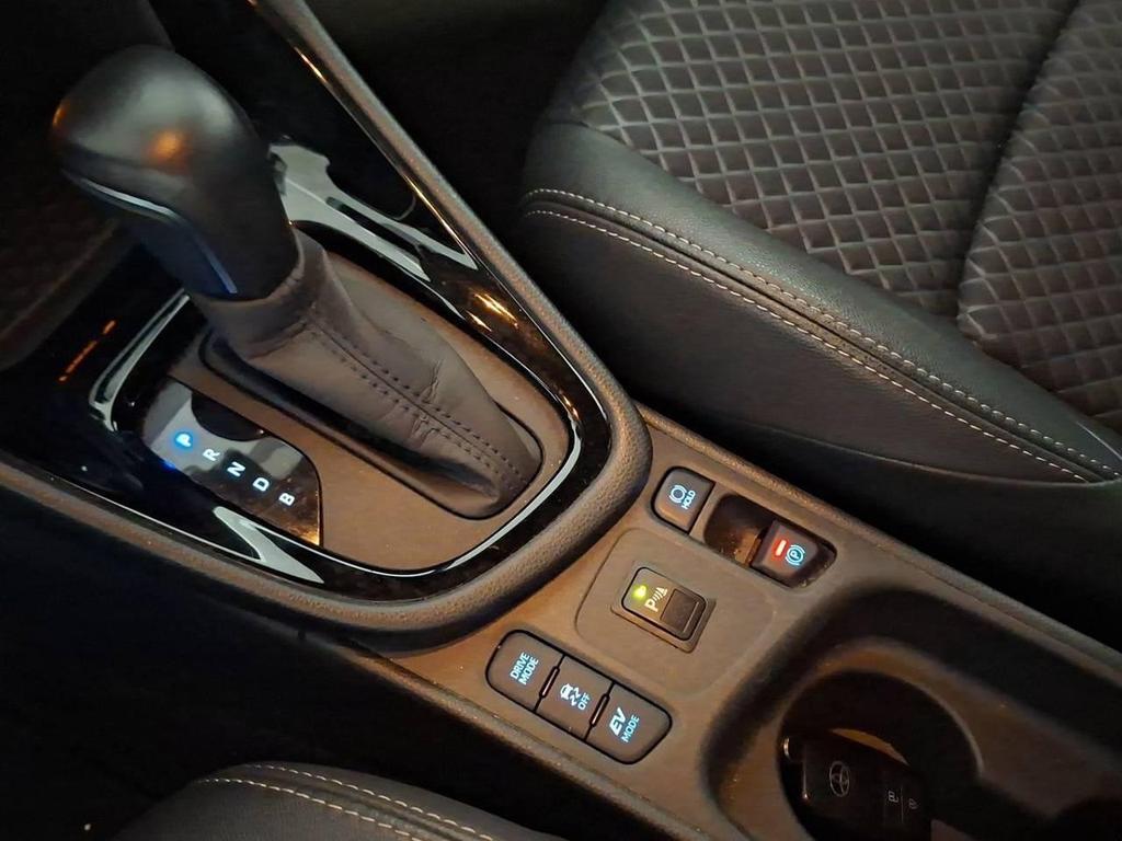 Toyota Yaris 1.5 VVT-iE Hybrid Style E-CVT