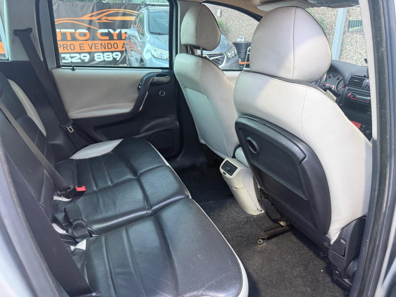 Fiat Stilo 1.9 JTD spaziosa famigliare 140cv
