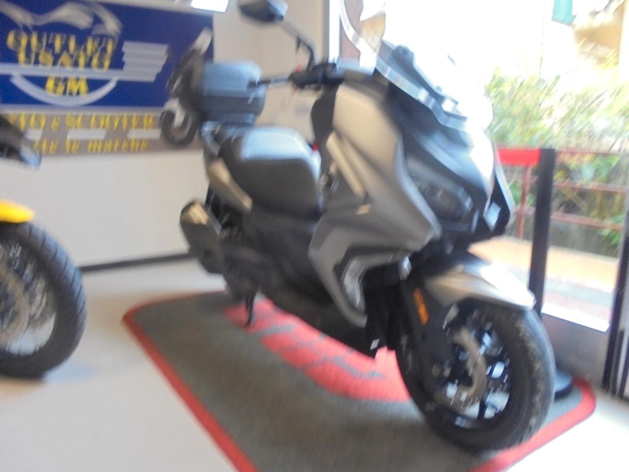 Qj Motor FORT 350 ABS + TCS