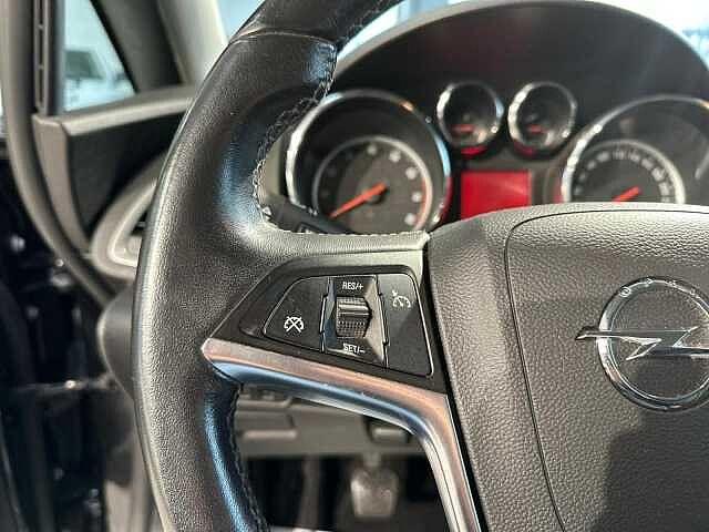 Opel Astra 1.4 100CV 5 porte