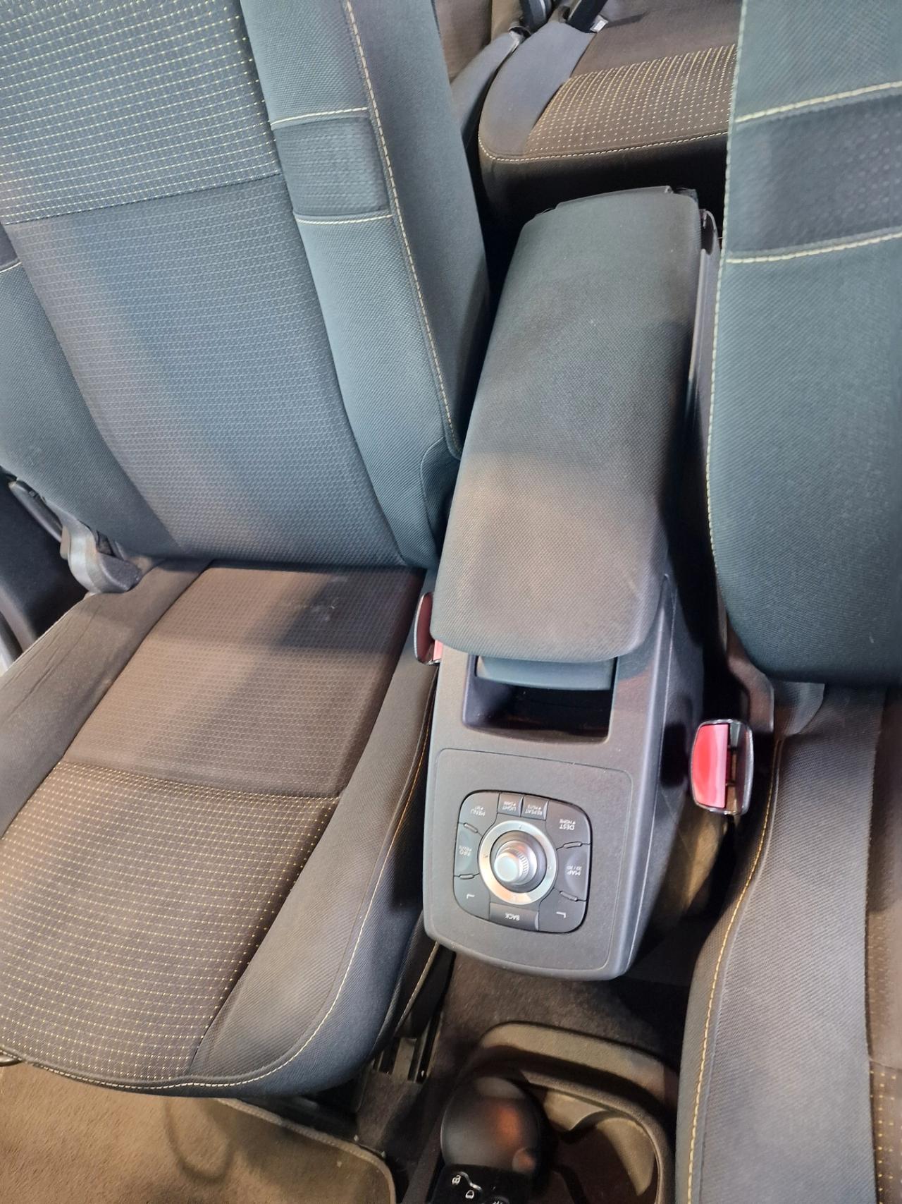 Renault Scenic Scénic X-Mod 1.5 dCi 110CV Luxe