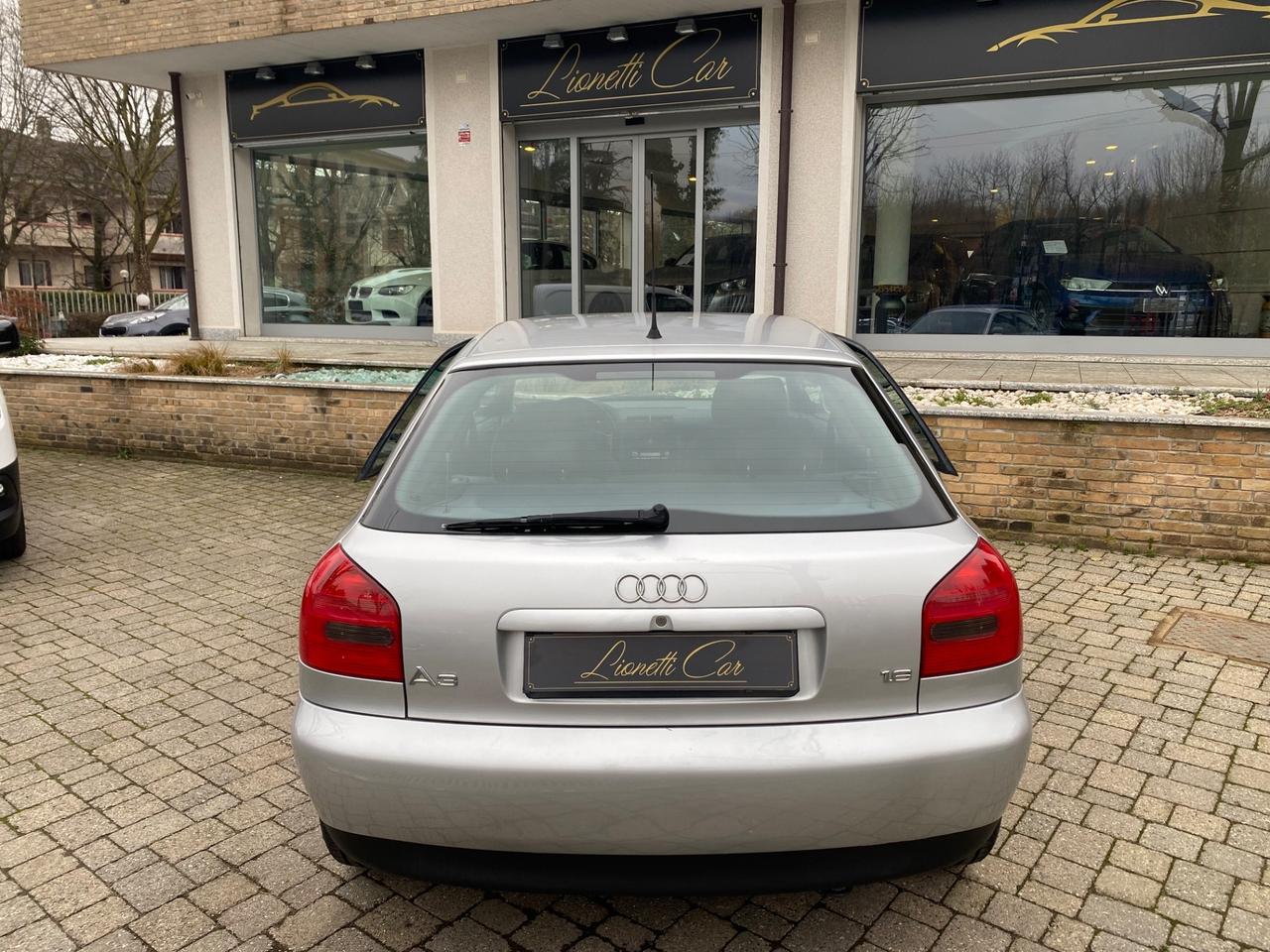 Audi A3 1.6 cat 3p. Ambition