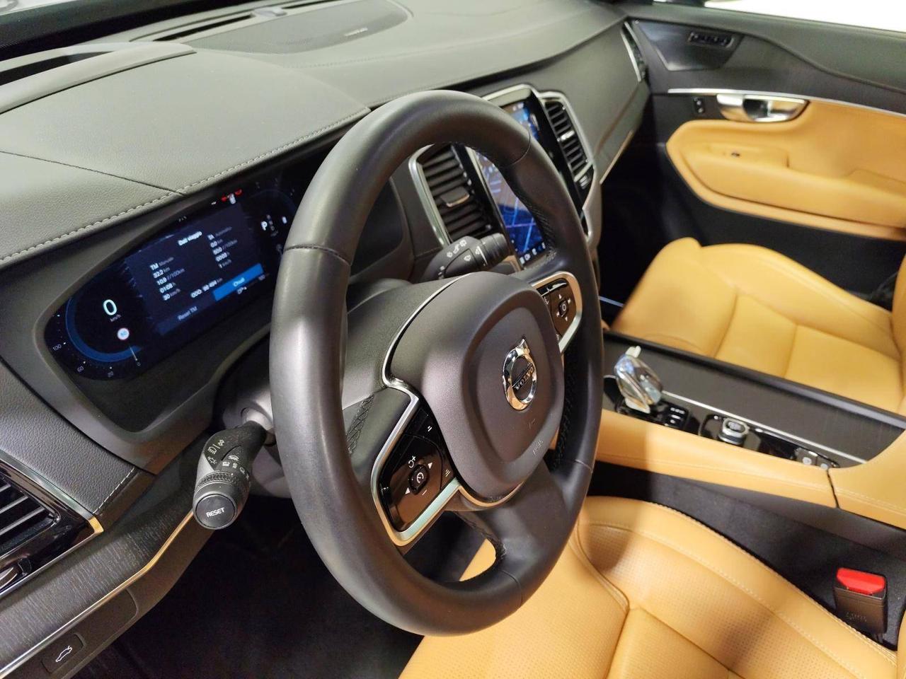 Volvo XC90 b5 Ultimate Dark awd 7 Posti