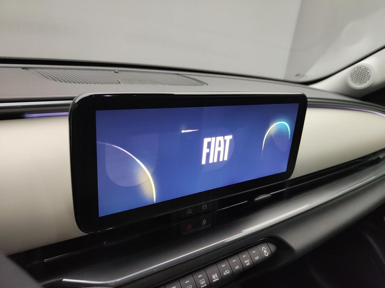 FIAT 600 IV 2023 1.2 MHEV 110CV DCT LA PRIMA