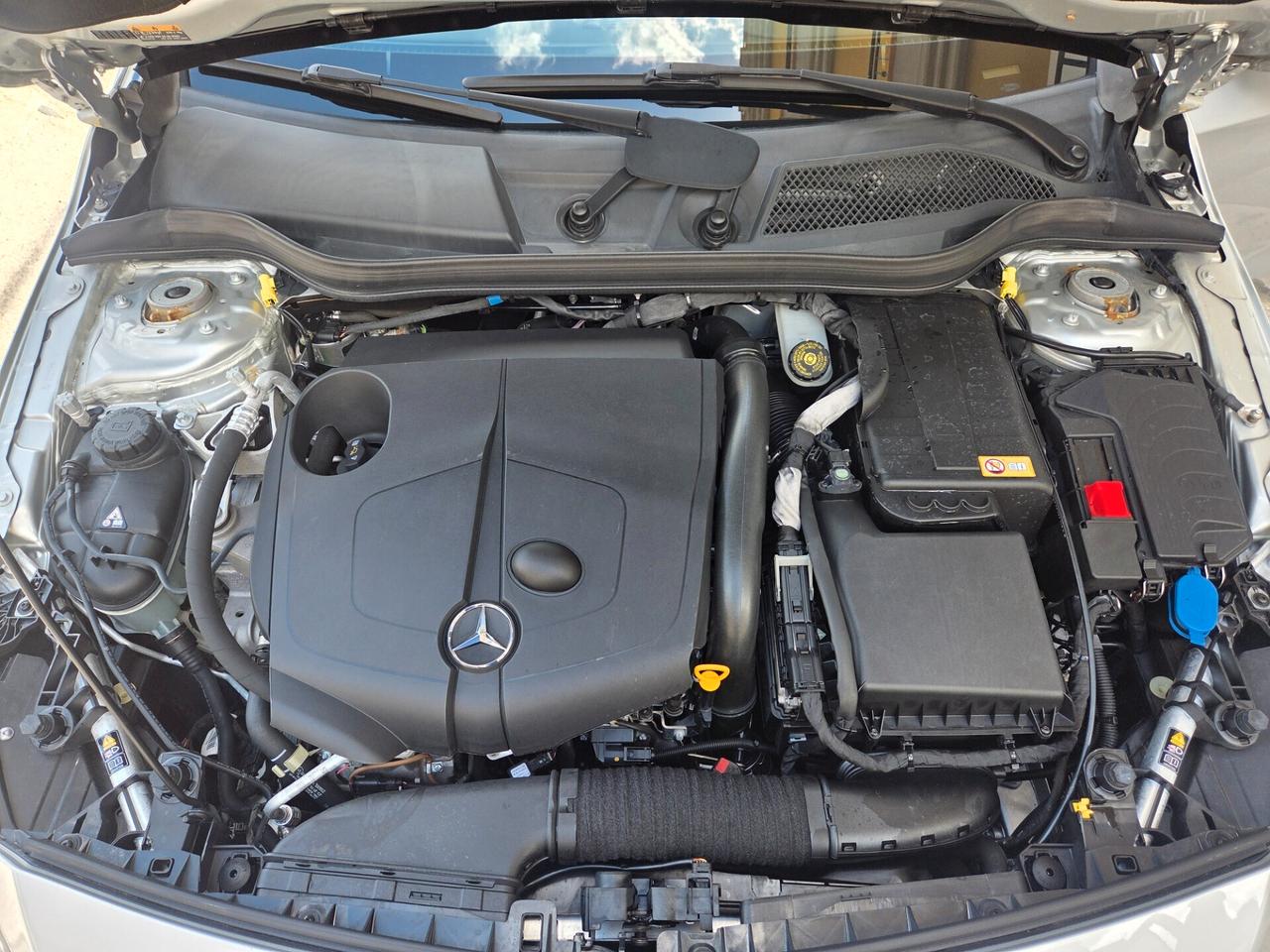 MERCEDES A200 PREMIUM TETTO APRIBILE 136CV KMCERTIF