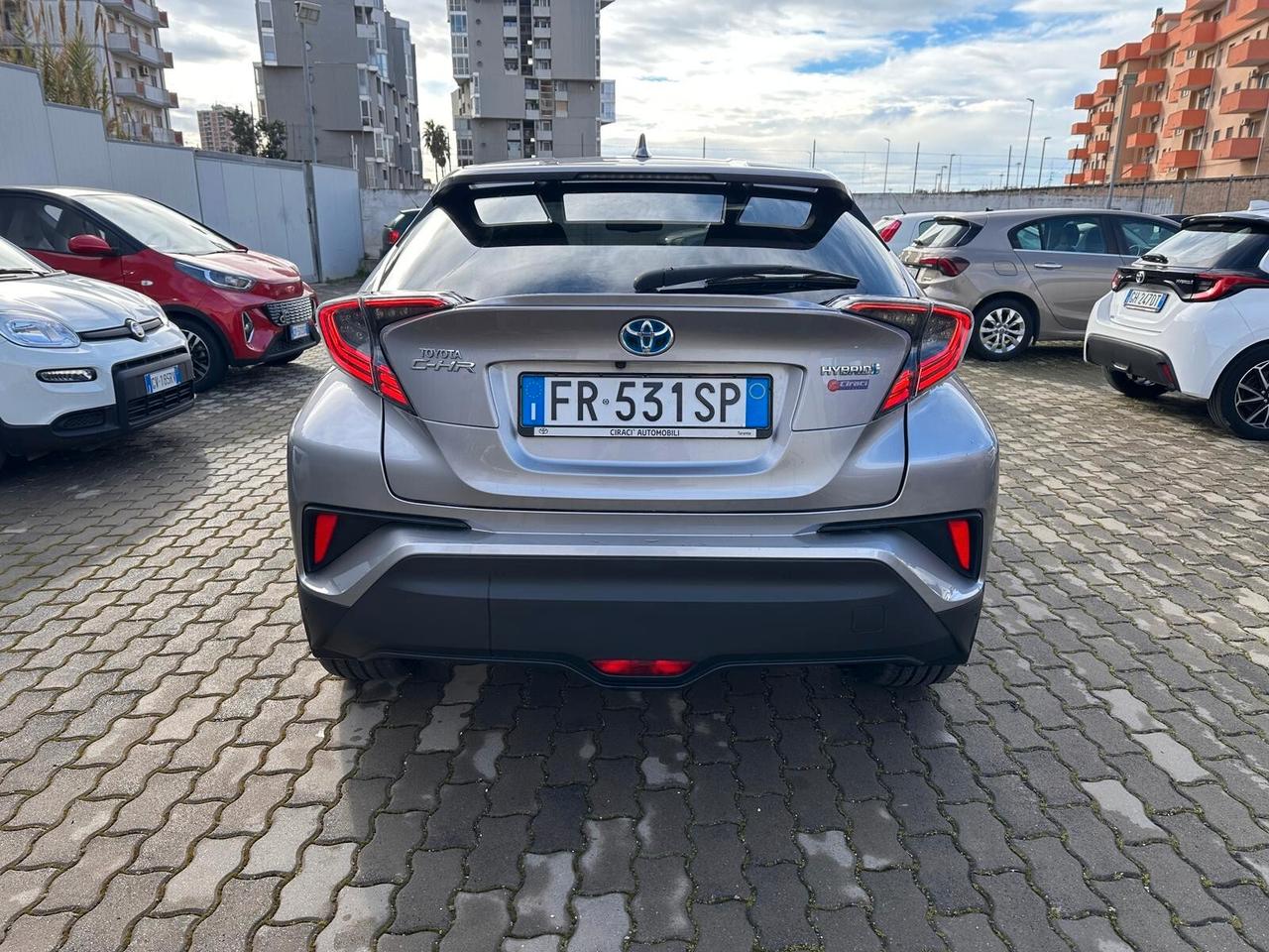 Toyota C-HR 1.8 Hybrid E-CVT Lounge
