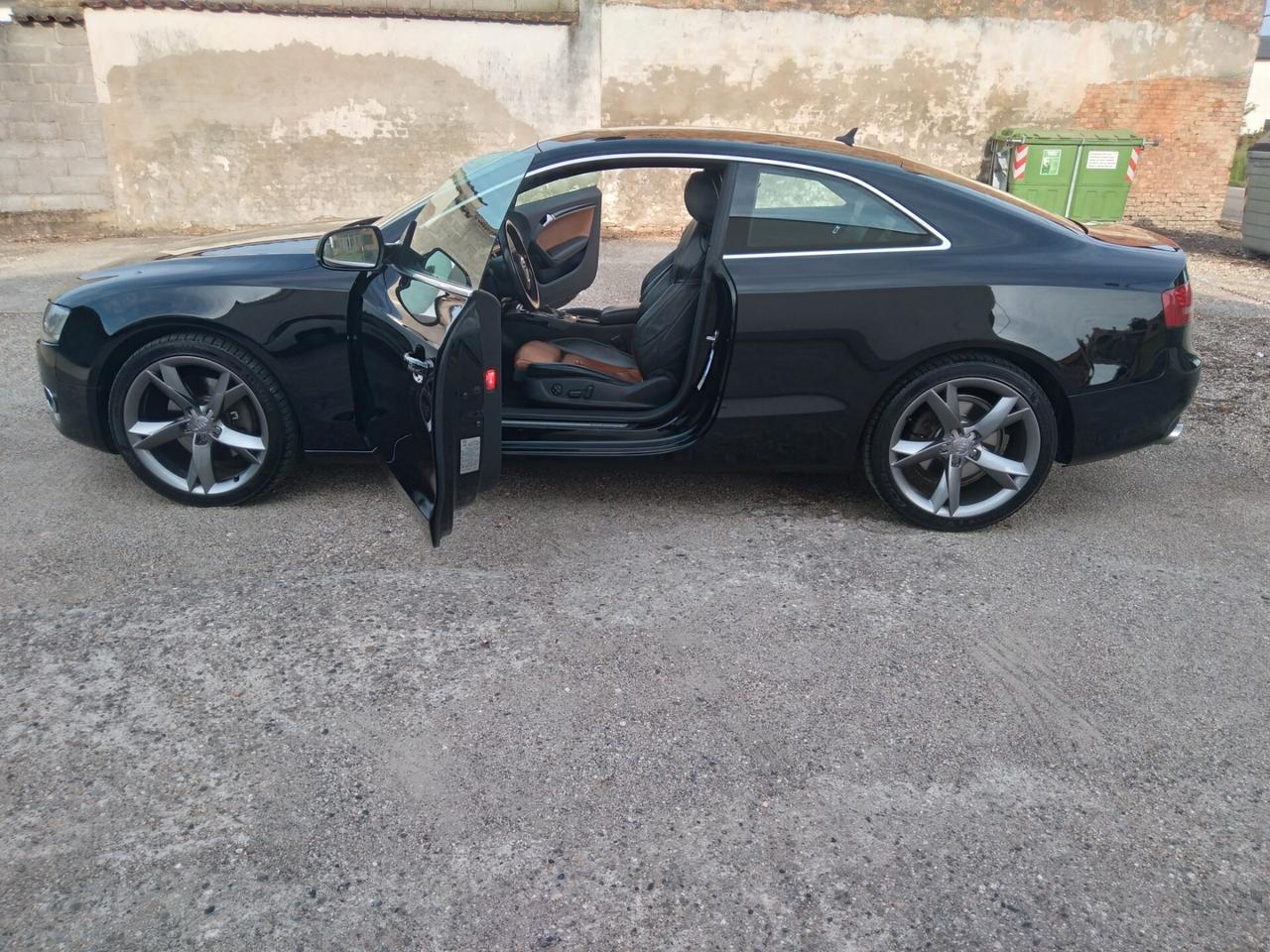 Audi A5 2.7 V6 TDI F.AP. multitronic s-line