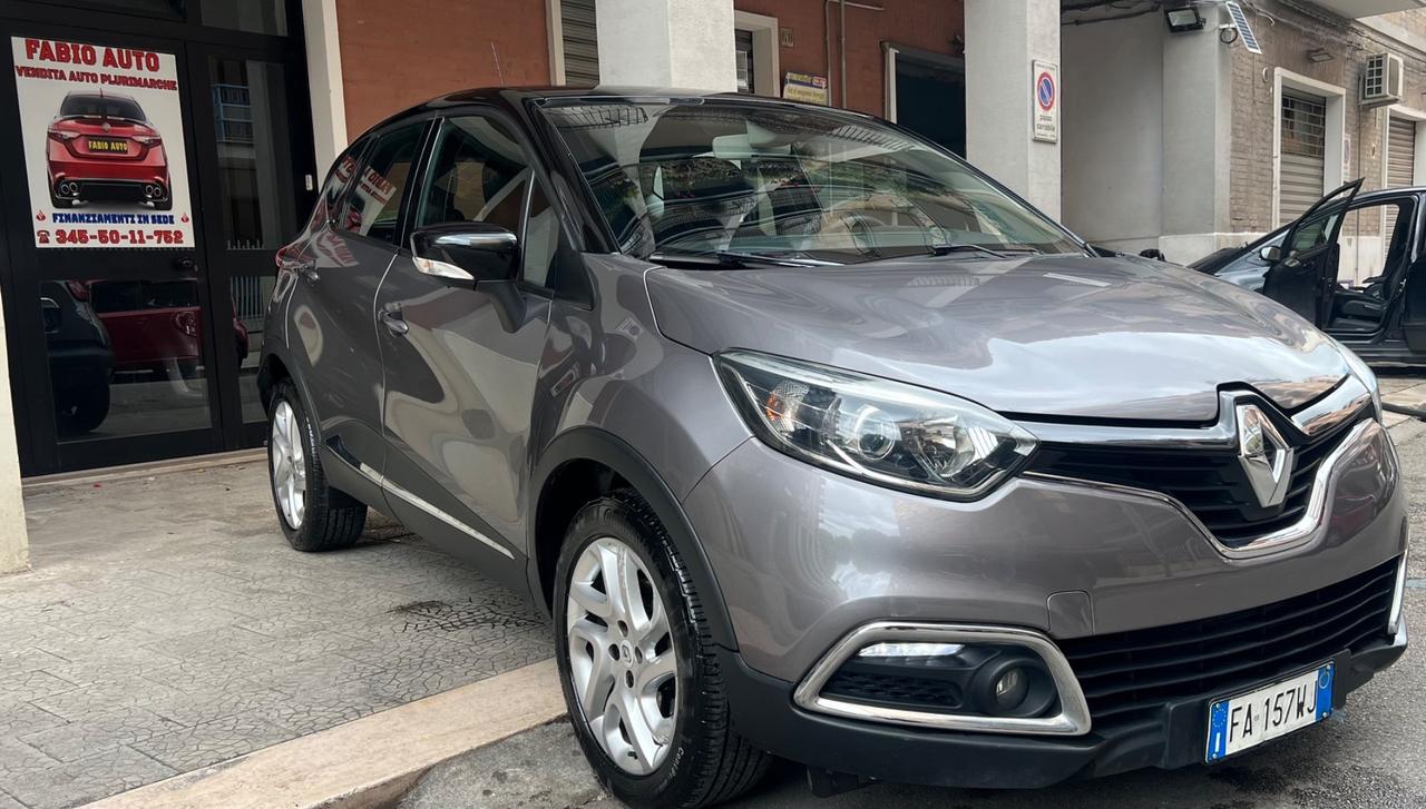RENAULT CAPTUR 1.5 DCI NAVI CAMERA BI COLOR
