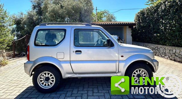 SUZUKI Jimny 1.3i 16V cat 4WD JLX