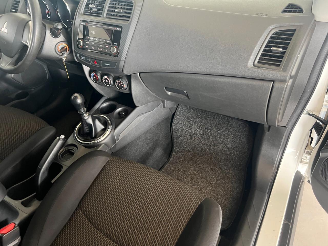 Mitsubishi ASX 1.6 DI-D 114 CV 2WD Invite
