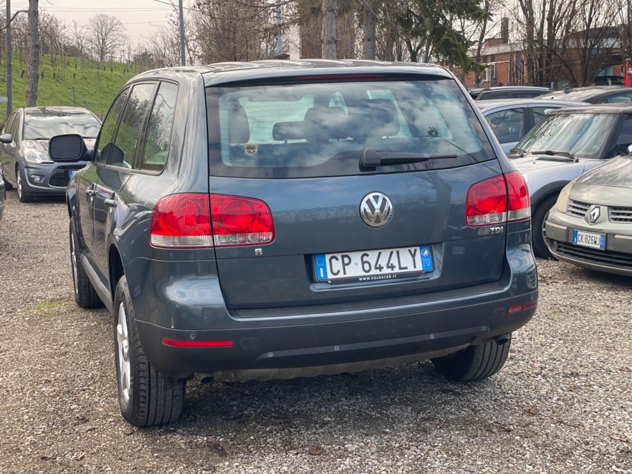 Volkswagen Touareg 2.5 R5 TDI solo commerciati