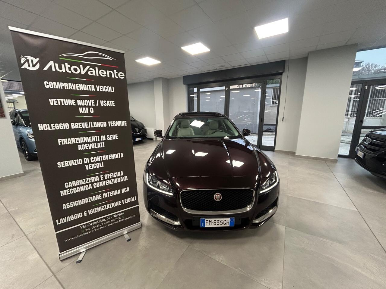 Jaguar XF 2.0 D 180 CV 2017 tetto apribile km 98000