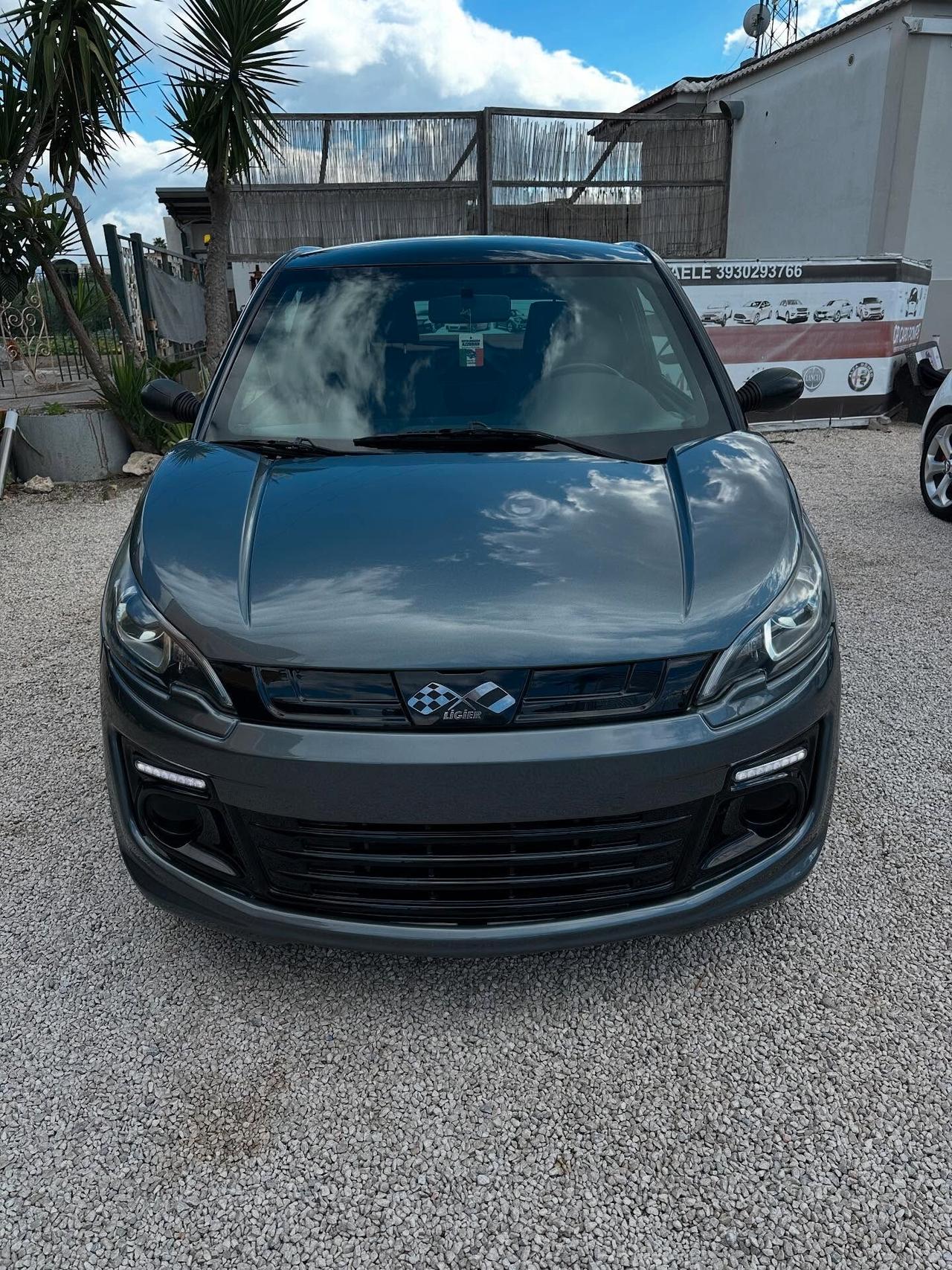 Ligier JS JS50 DCI Revolution Elegance Ice