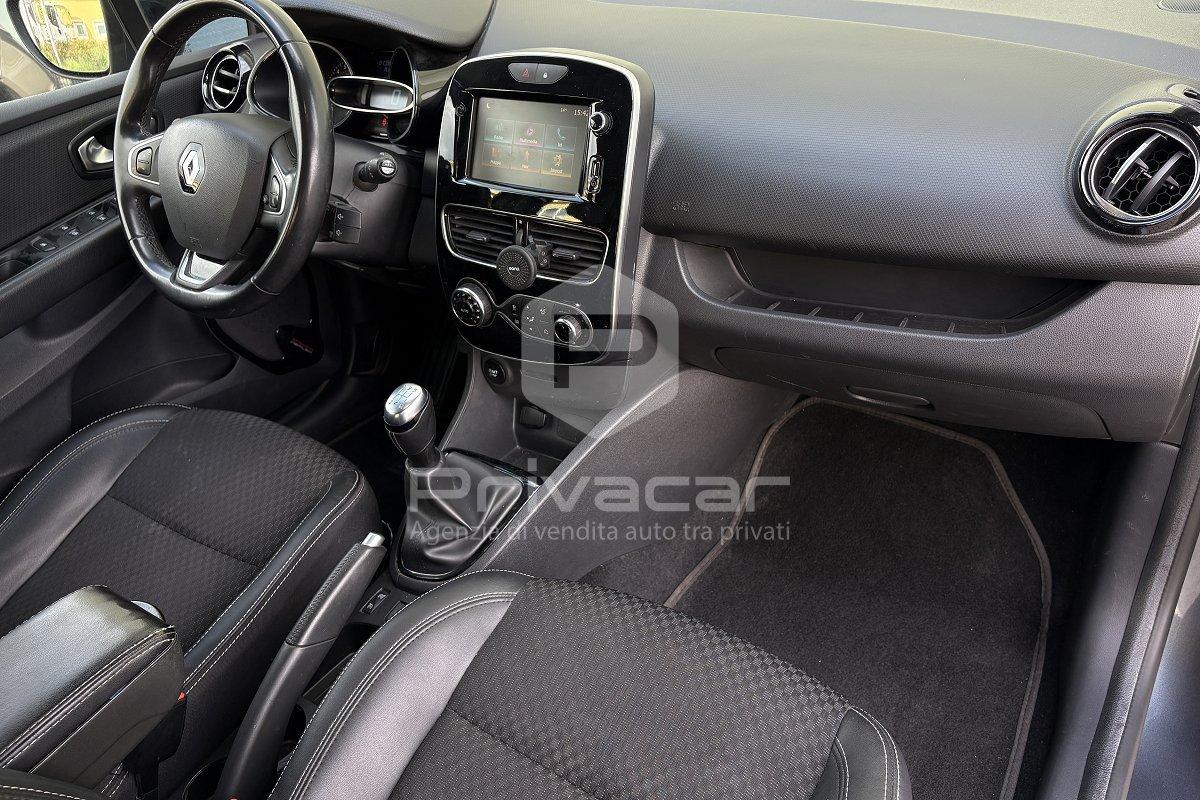 RENAULT Clio TCe 12V 90 CV GPL 5 porte Moschino Intens