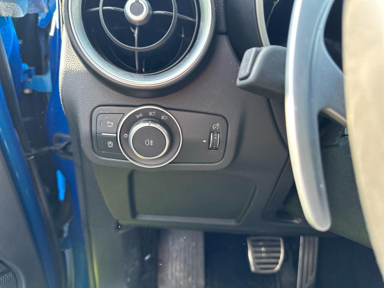 ALFA ROMEO Stelvio 2023 - Stelvio 2.2 t Veloce Q4 210cv auto