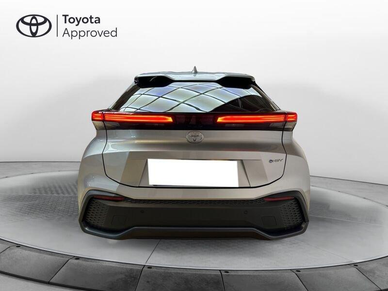 Toyota C-HR 2.0 hv Trend fwd e-cvt