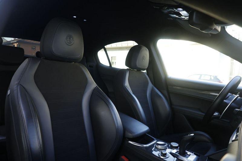 Alfa Romeo Stelvio Alfa Romeo Stelvio 2.9 Bi-Turbo V6 510 CV AT8 Quadrifoglio Unicoproprietario