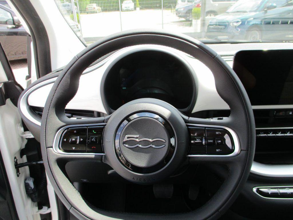 Fiat 500e - Camera/Pack Comfort/Navi