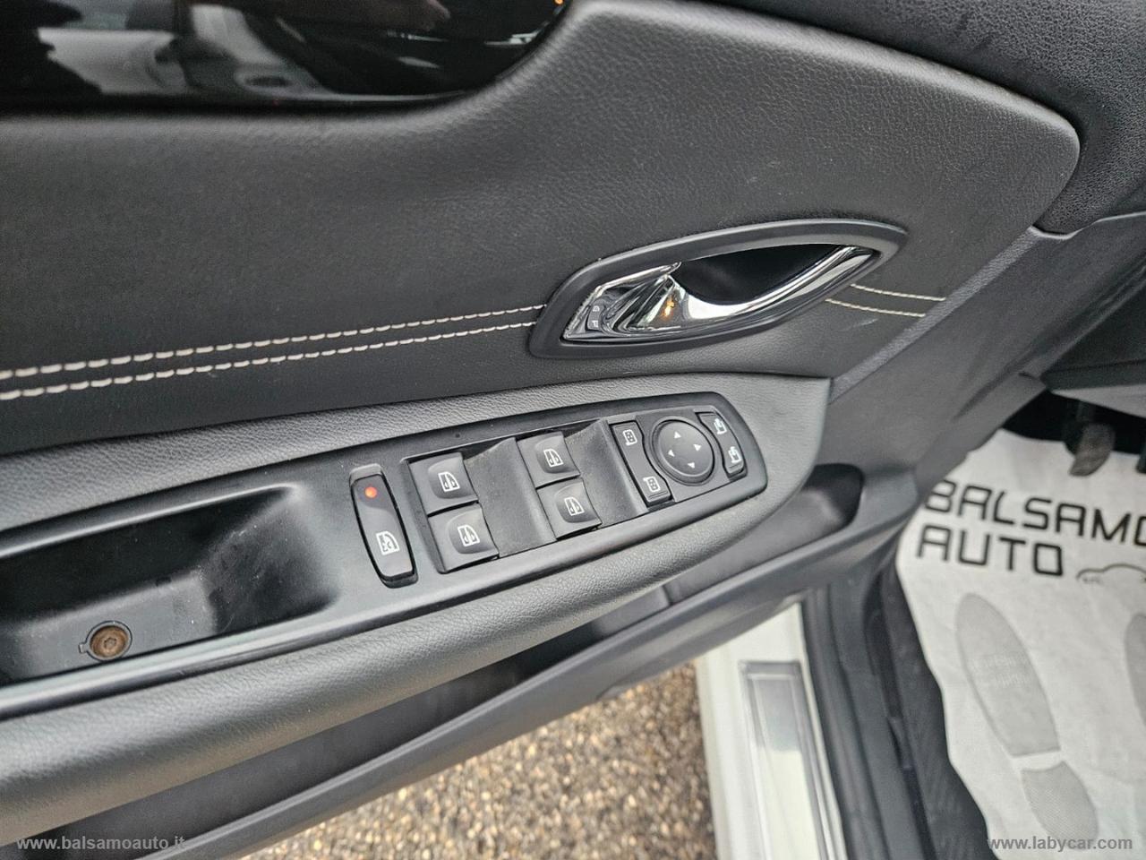 RENAULT Scénic XMod 1.5 dCi 110 CV Limited