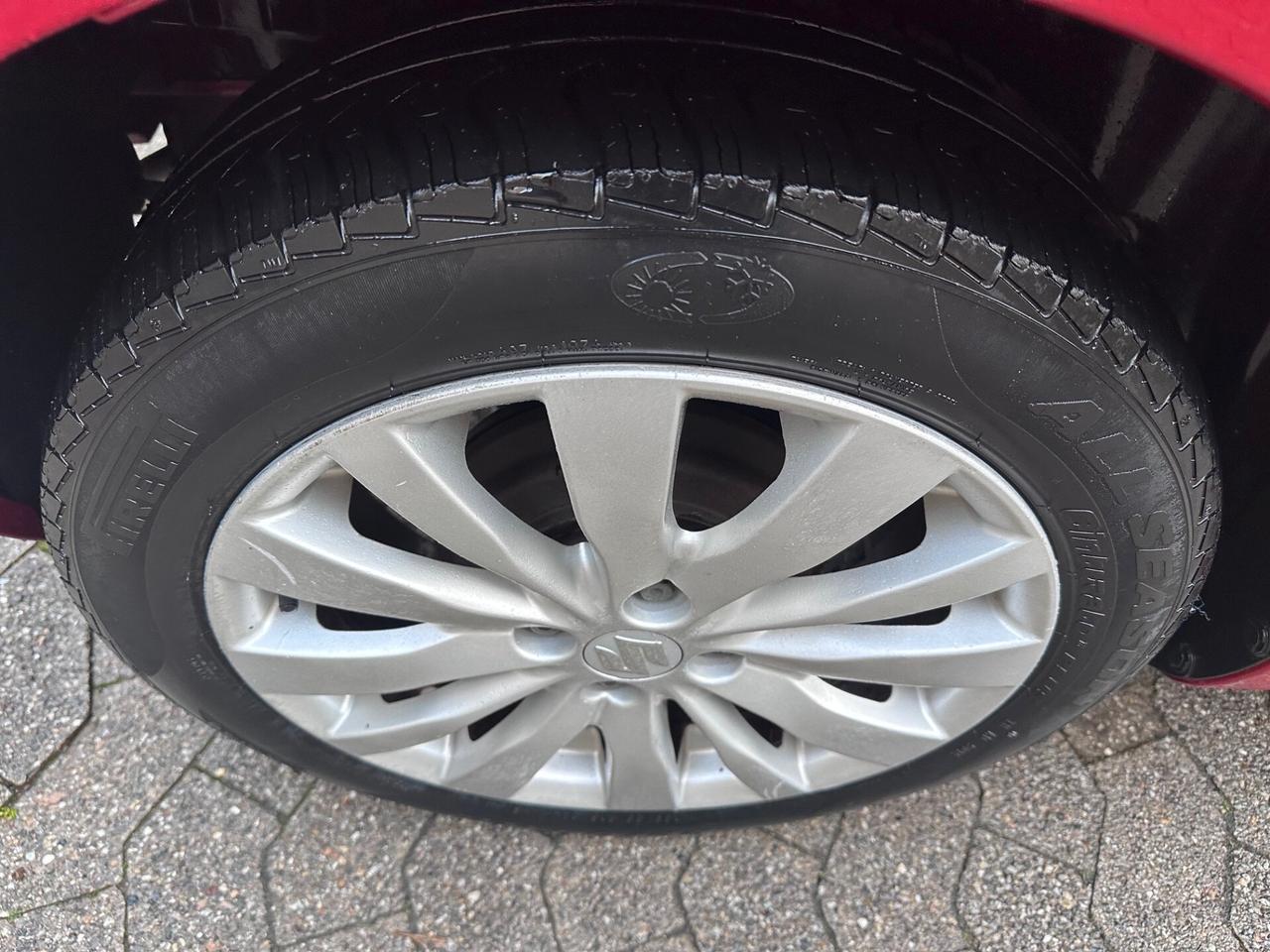 Suzuki Swift 1.2 VVT 3 porte GL Style*EURO5*CERCHI