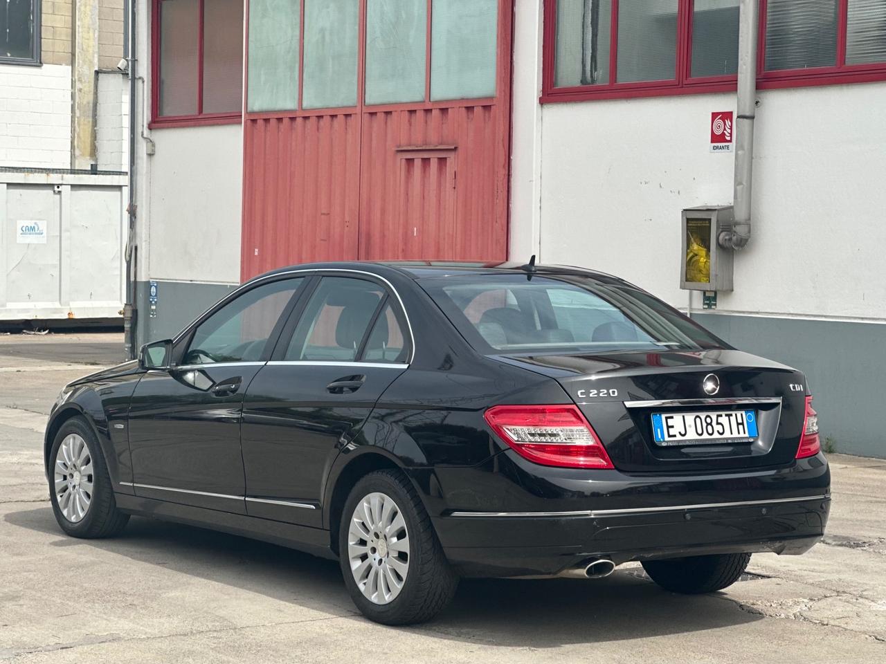 Mercedes-benz C 220 CDI BlueEFFICIENCY Elegance