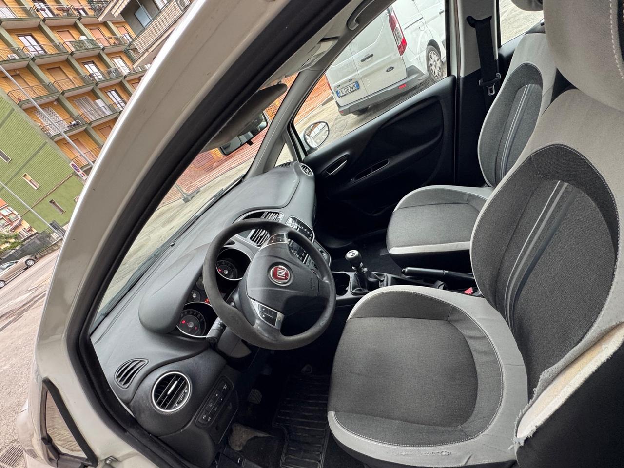 Fiat Grande Punto 1.4 5 porte Actual Natural Power