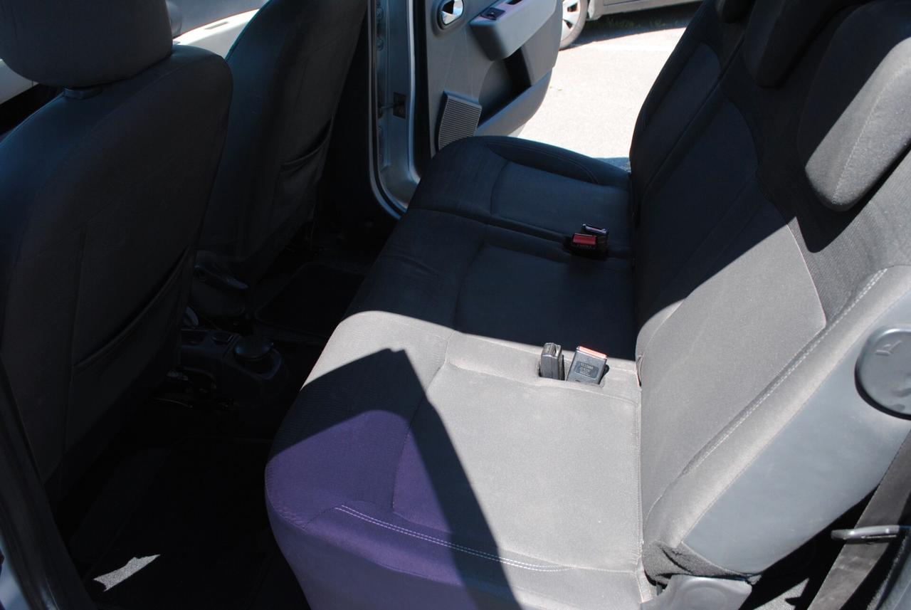 DACIA LODGY 1.5 DCI 90 CV