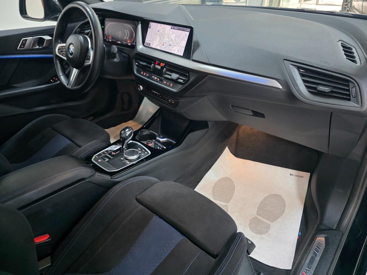 Bmw 118 118d 5p. Msport