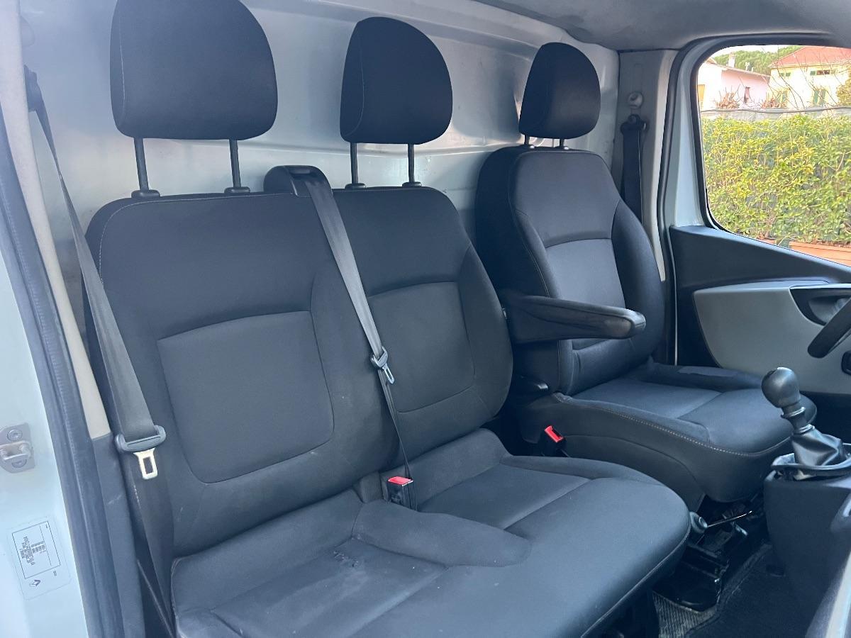 RENAULT trafic T27 1.6 dci 120cv L1H1 E6 trafic T27 1.6 dci 120cv L1H1 E6