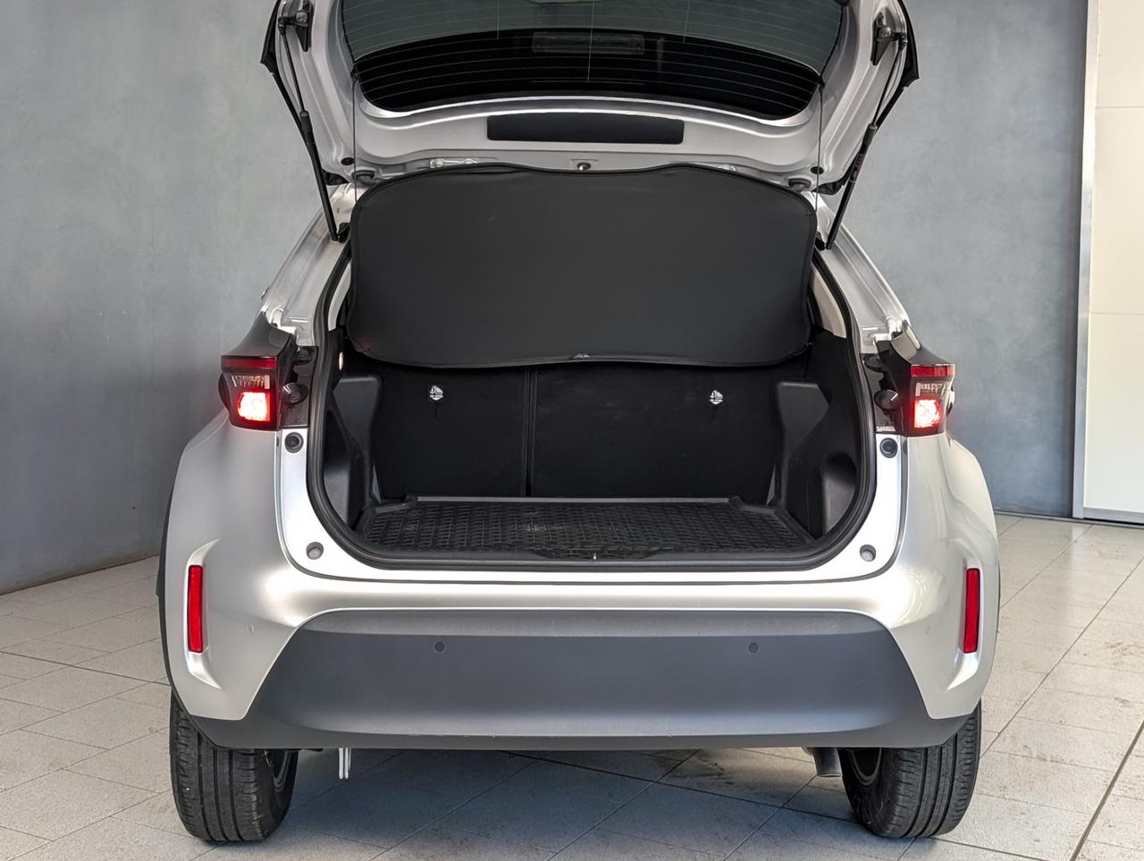 Toyota Yaris 1.5 Hybrid 116cv e-cvt Business