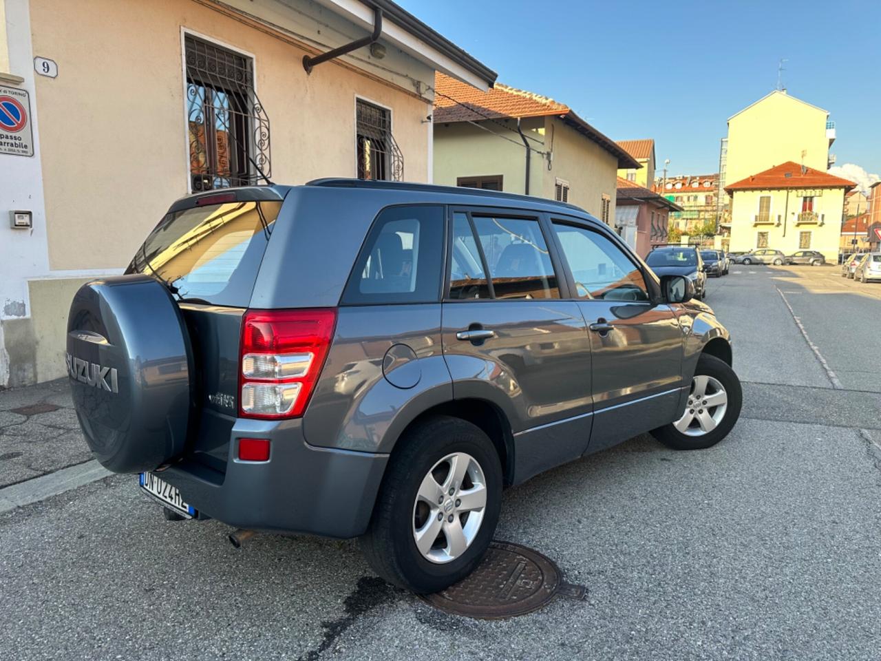 Suzuki Grand Vitara Grand Vitara 1.9td 5 porte gancio traino