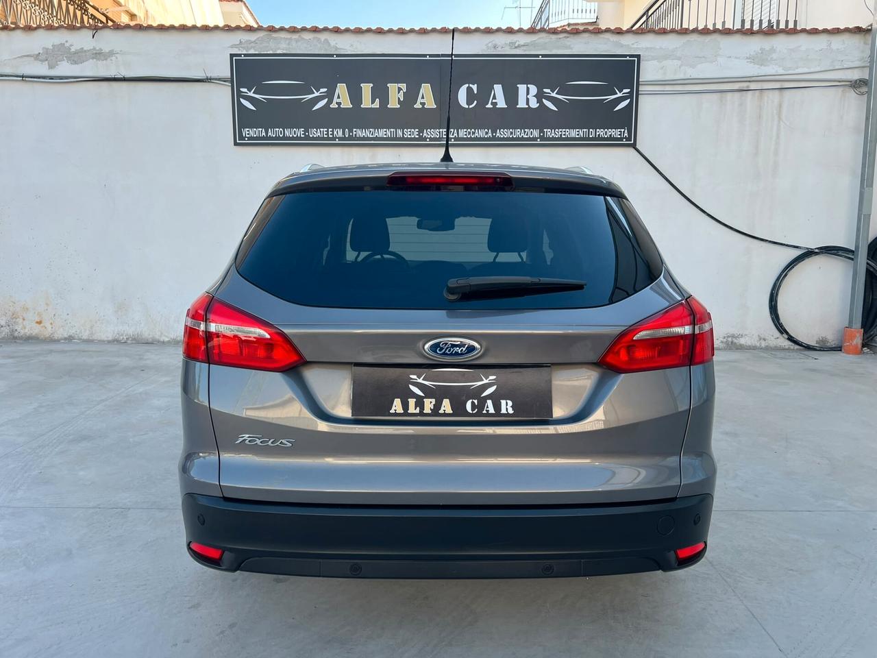 FORD FOCUS 1.5 TDCi 120 CV SW 2015!!! FULL OPTIONAL!!!